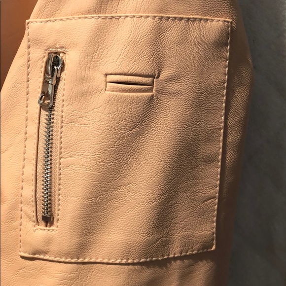 jacket - Picture 2 of 7